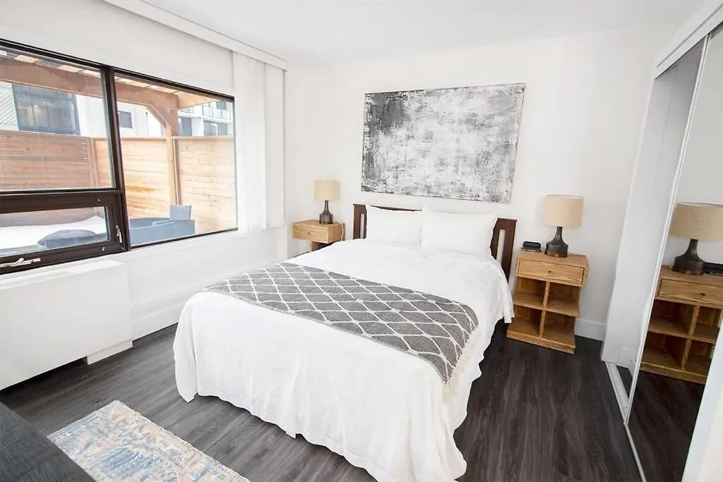 Cozy Studio On 4Th Floor With Wi-Fi, Patio, Parking & Laundry! Apartment Winnipeg Canada